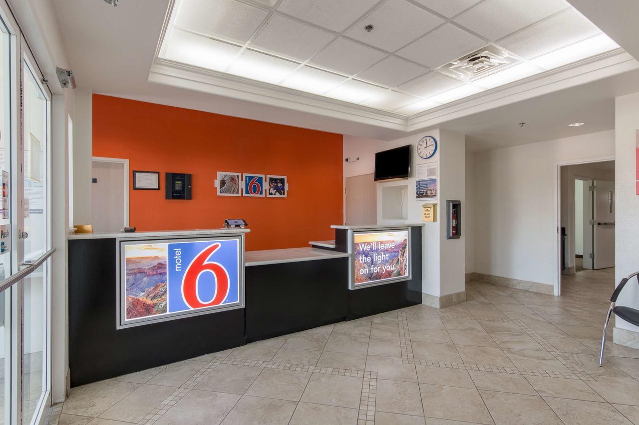 Motel 6-San Antonio, Tx - Downtown - Alamo Dome Extérieur photo