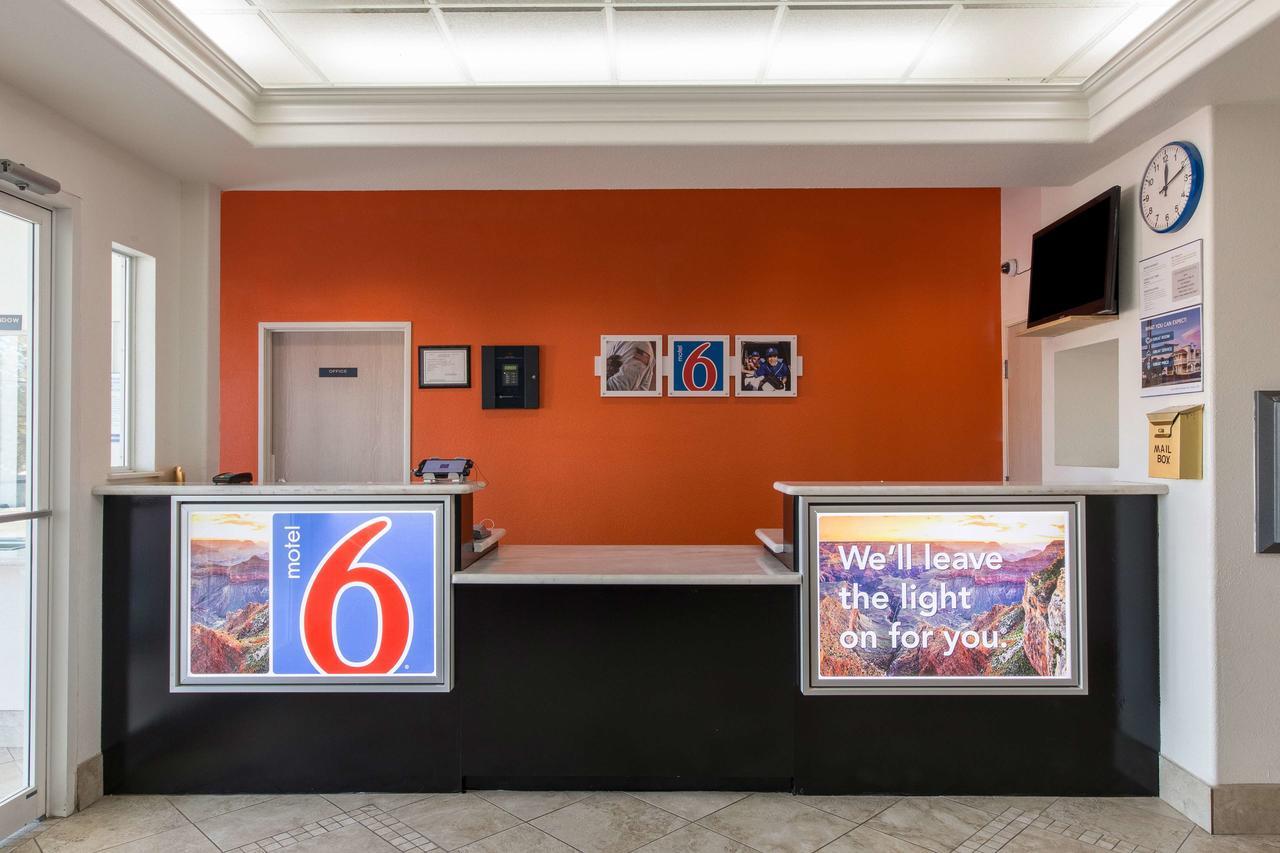Motel 6-San Antonio, Tx - Downtown - Alamo Dome Extérieur photo